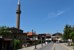 Ulica Saraçët, po lewej meczet Kukli z XVI w.