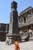 Monolityczny obelisk (17 m) obok Pawilonu Nandi